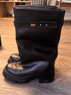 Azalea Wang Boots - Size 7